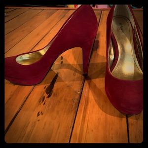 Velvet dark red maroon pumps